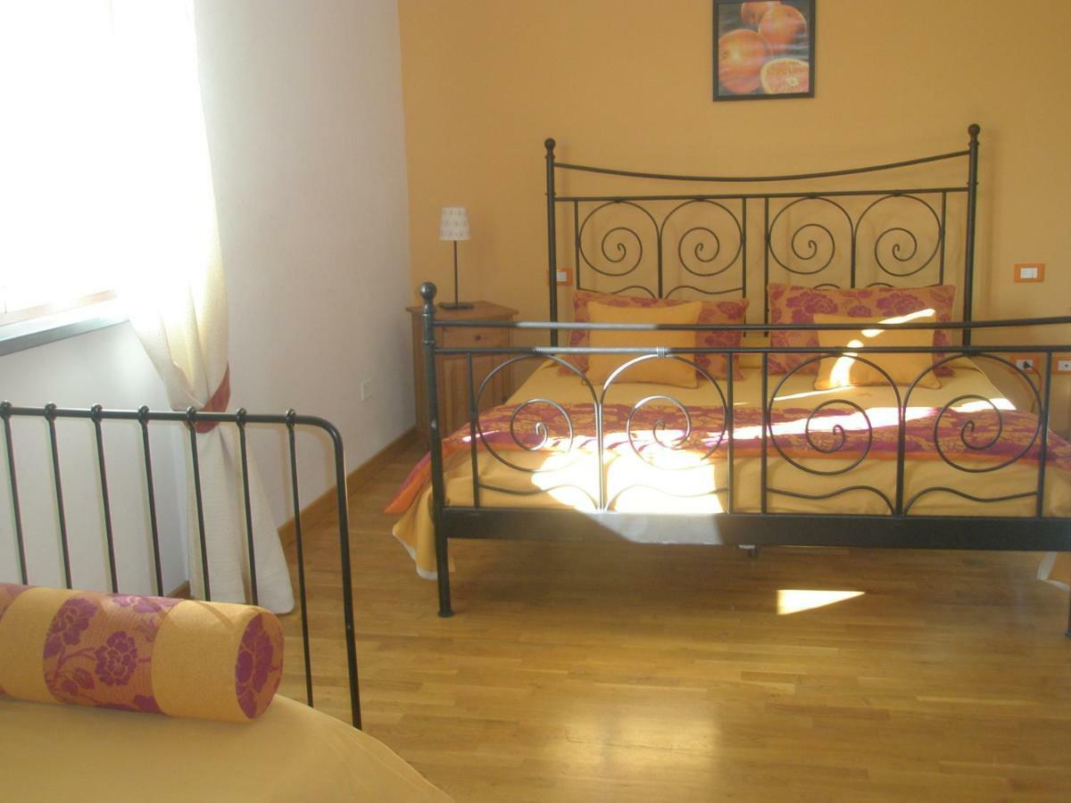 B&B La Rondine Tra Pisa E Lucca Сан-Джуліано-Терме Екстер'єр фото